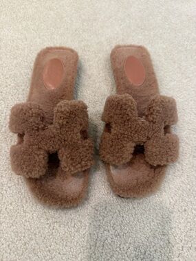 Hermes Teddy Fur Brown Shearling Oran Sandals